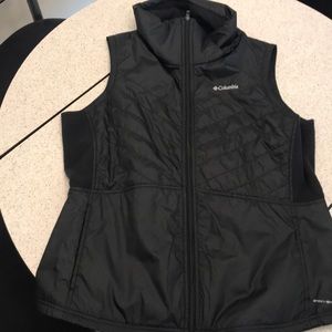 Columbia Omni-tech lightweight vest